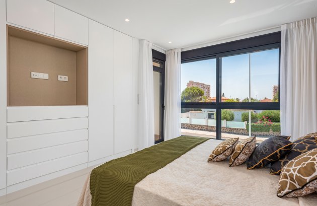 Nieuwbouw  - Villa -
Playa Paraiso