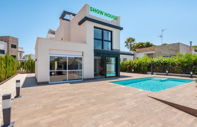 Nieuwbouw  - Villa -
Playa Paraiso