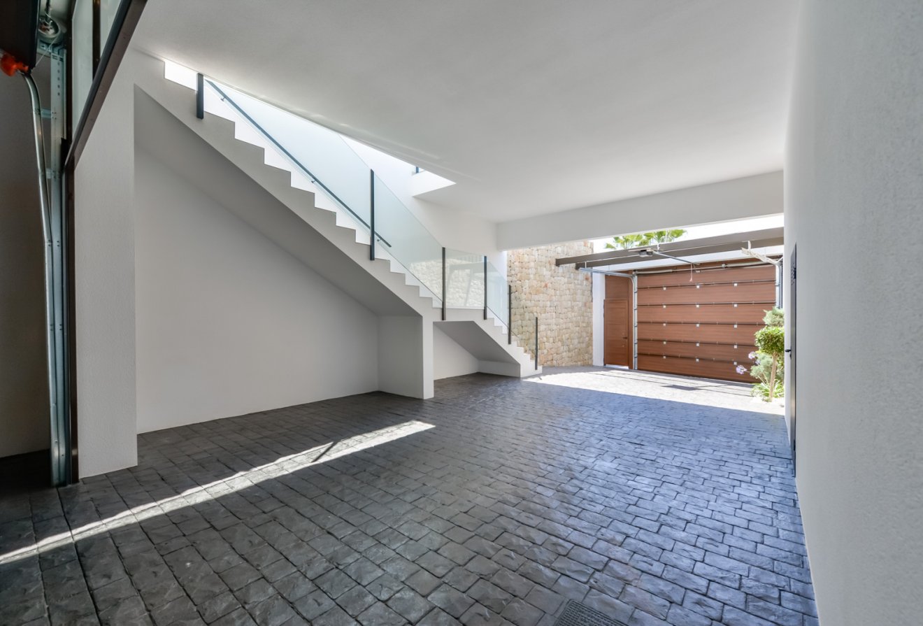 New Build - Villa -
Golf Bahía