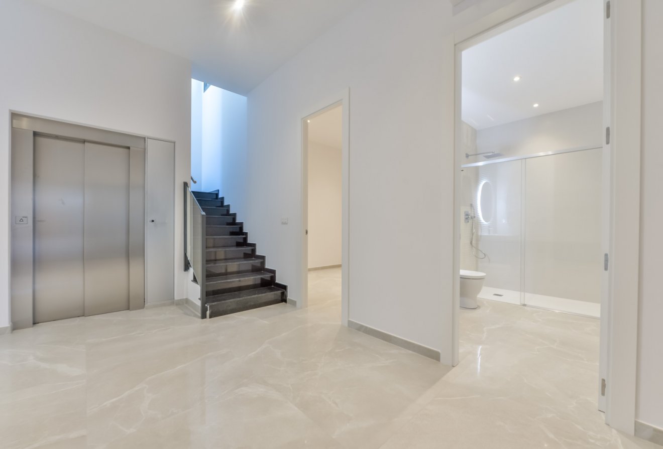 New Build - Villa -
Golf Bahía