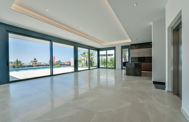 New Build - Villa -
Golf Bahía