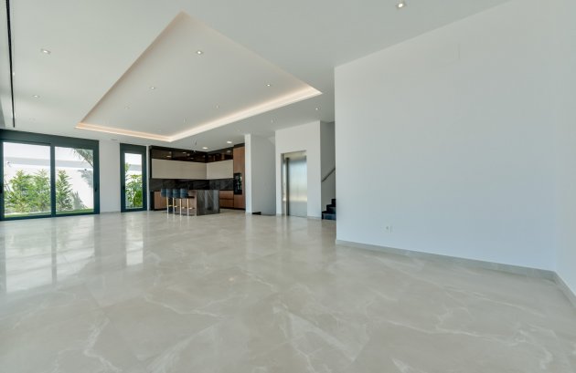 New Build - Villa -
Golf Bahía