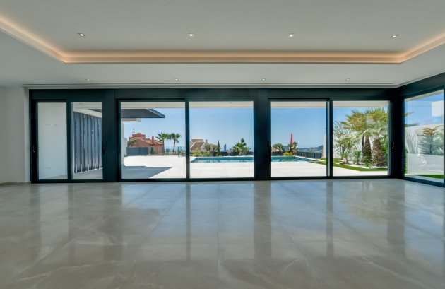 New Build - Villa -
Golf Bahía