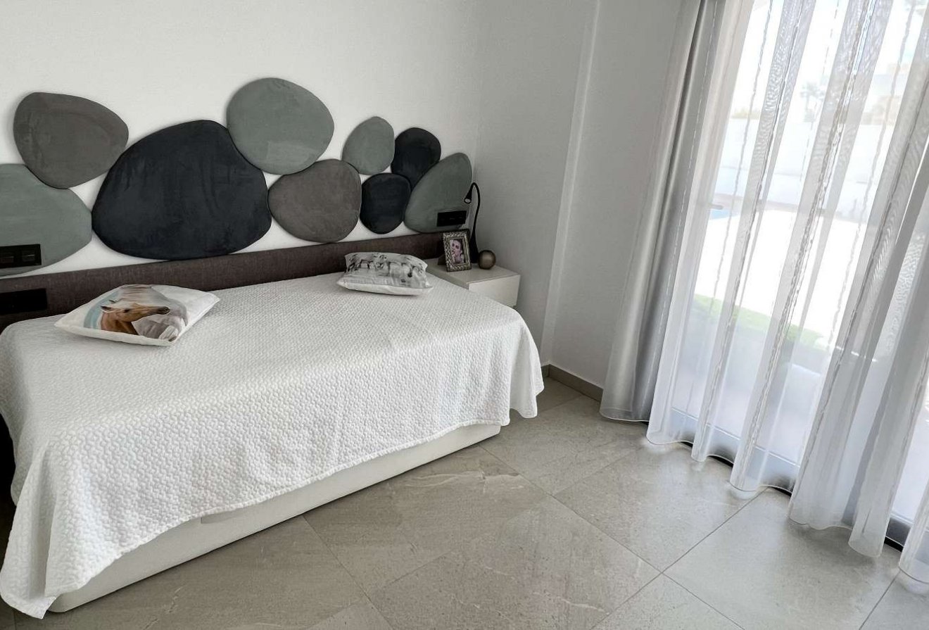 Nieuwbouw - Villa -
Rojales