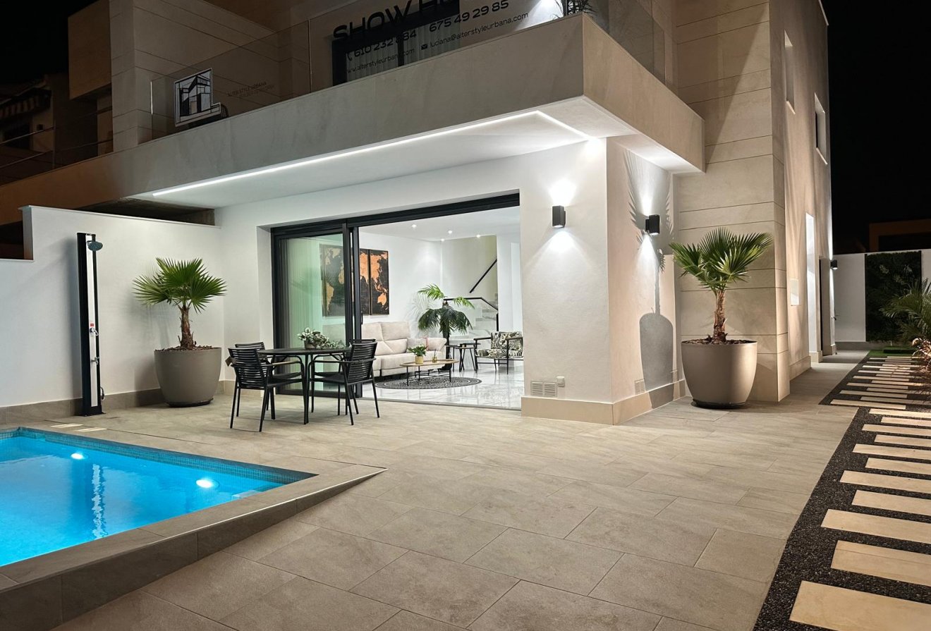 Nieuwbouw  - Geschakelde woning -
San Pedro del Pinatar