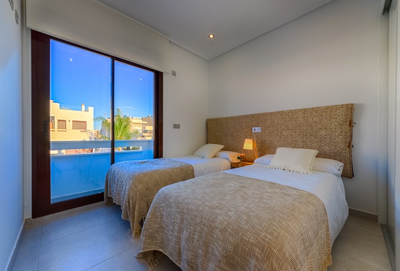 Nieuwbouw  - Geschakelde woning -
Pilar de la Horadada