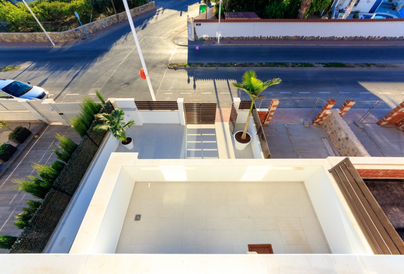 Nieuwbouw  - Geschakelde woning -
Pilar de la Horadada