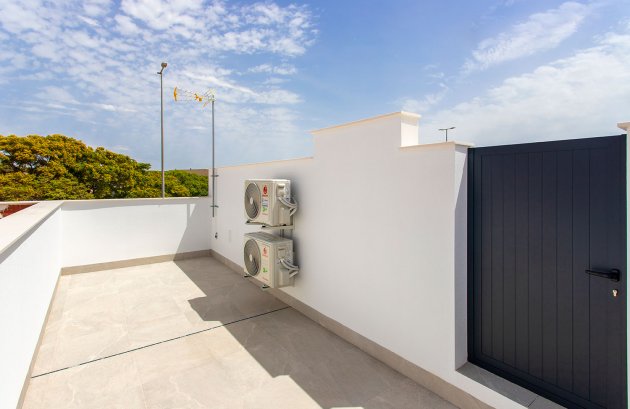 Nieuwbouw - Geschakelde woning -
Sucina