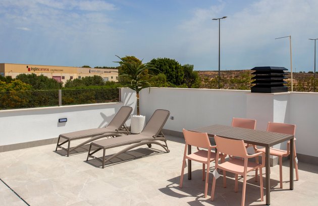 Nieuwbouw - Geschakelde woning -
Sucina