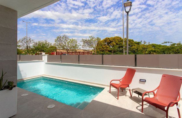 Nieuwbouw - Geschakelde woning -
Sucina