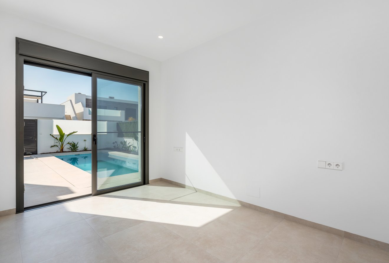 Nieuwbouw  - Villa -
Los Alcázares