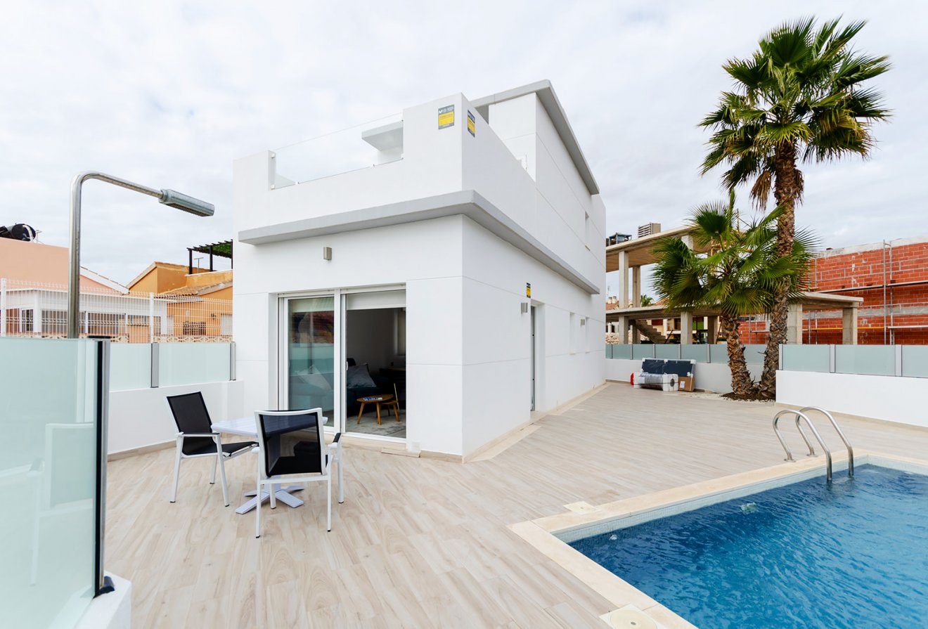 Nieuwbouw - Villa -
Torrevieja