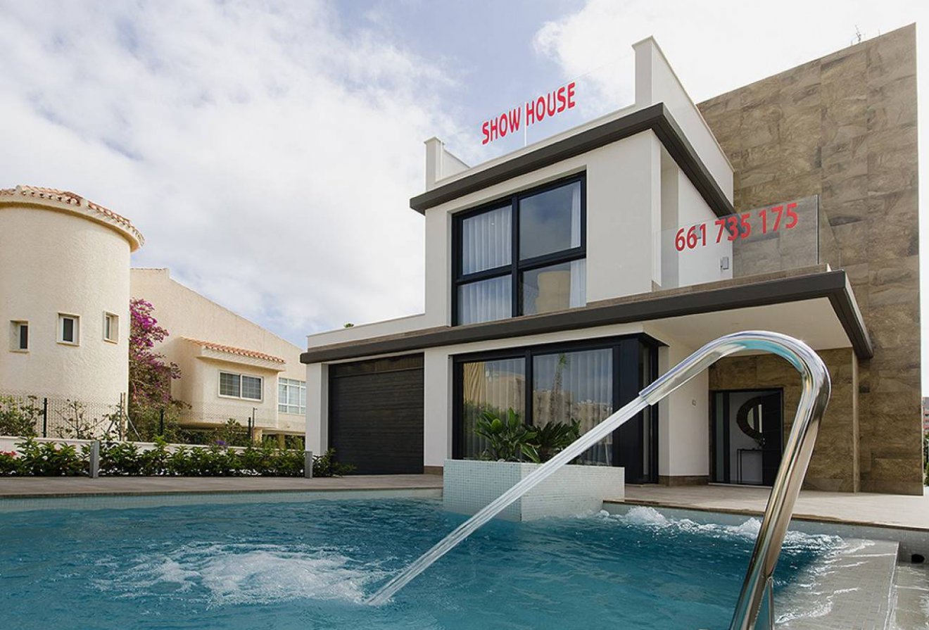 Nieuwbouw  - Villa -
Orihuela