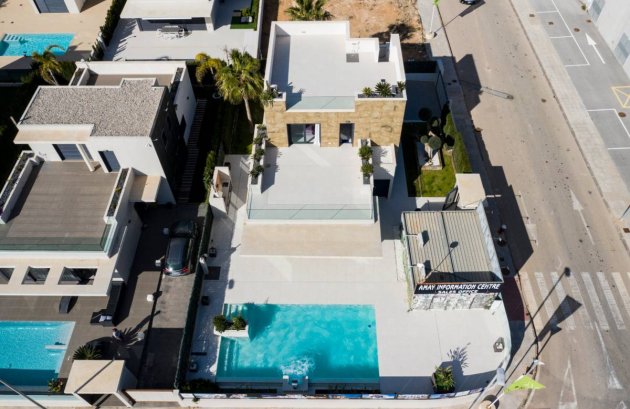 Nieuwbouw  - Villa -
Orihuela