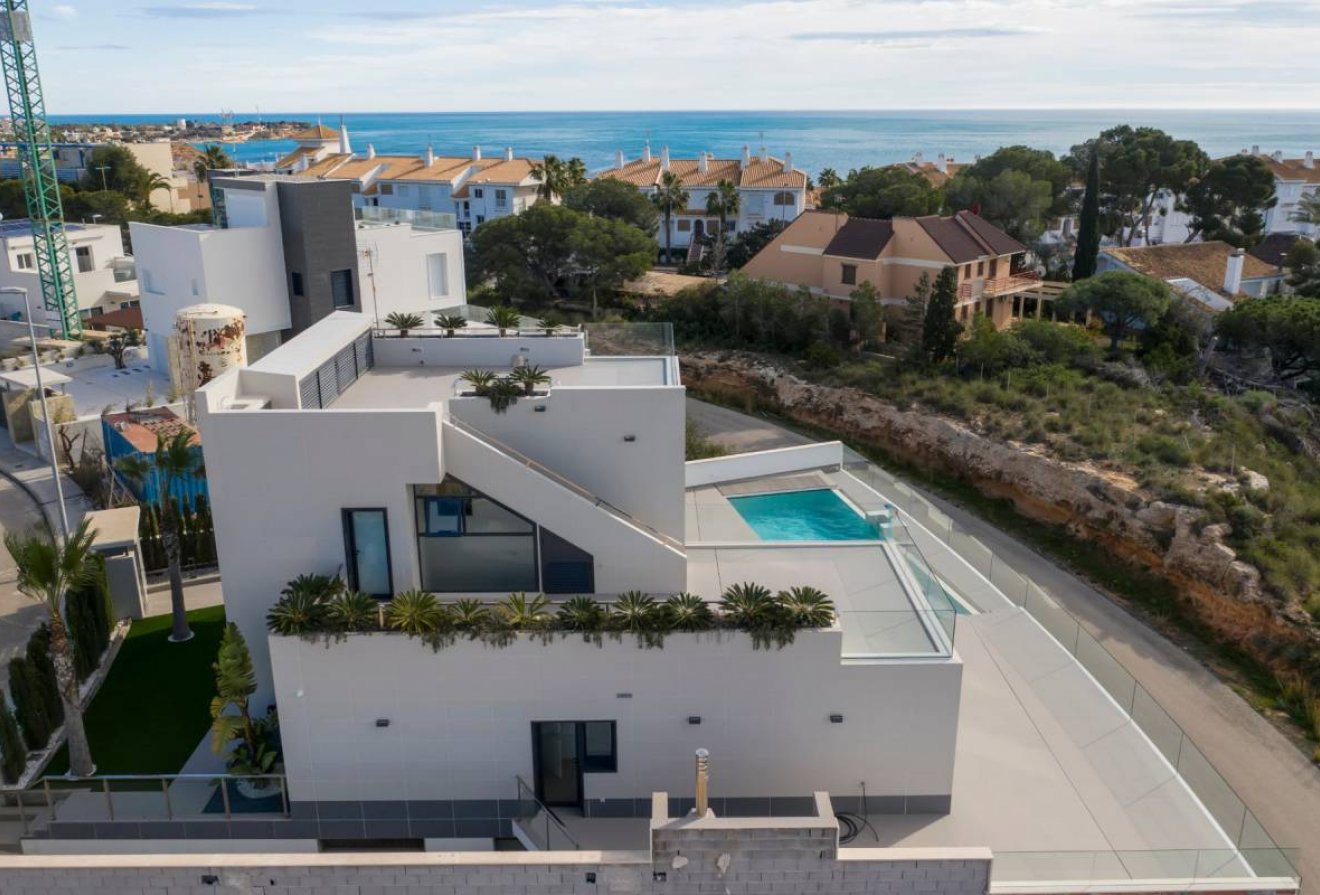 Nieuwbouw  - Villa -
Orihuela