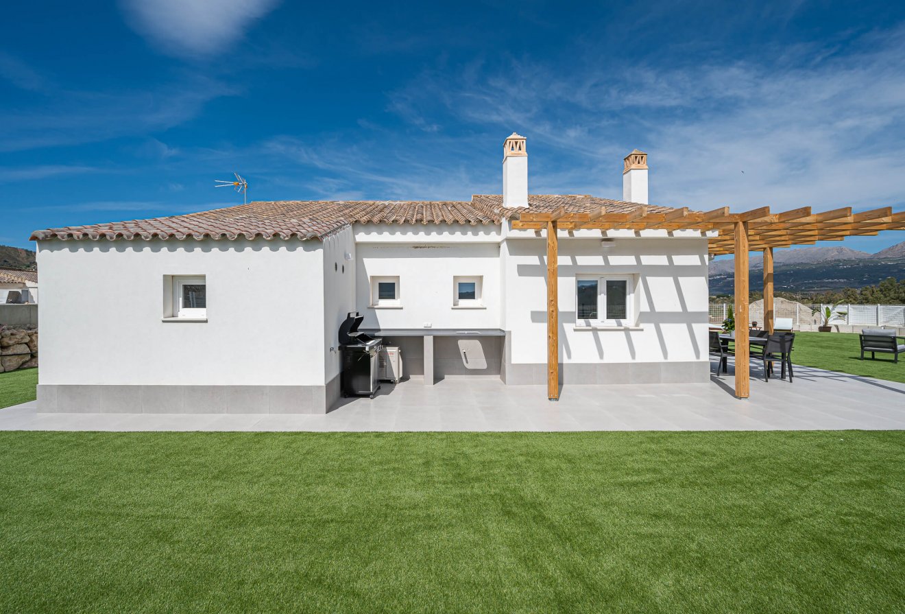 Nieuwbouw  - Villa -
Viñuela