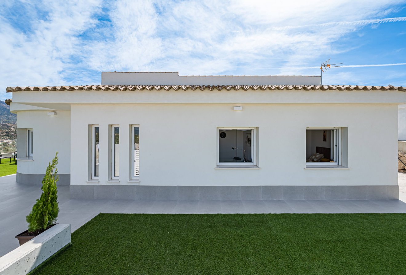 Nieuwbouw  - Villa -
Viñuela