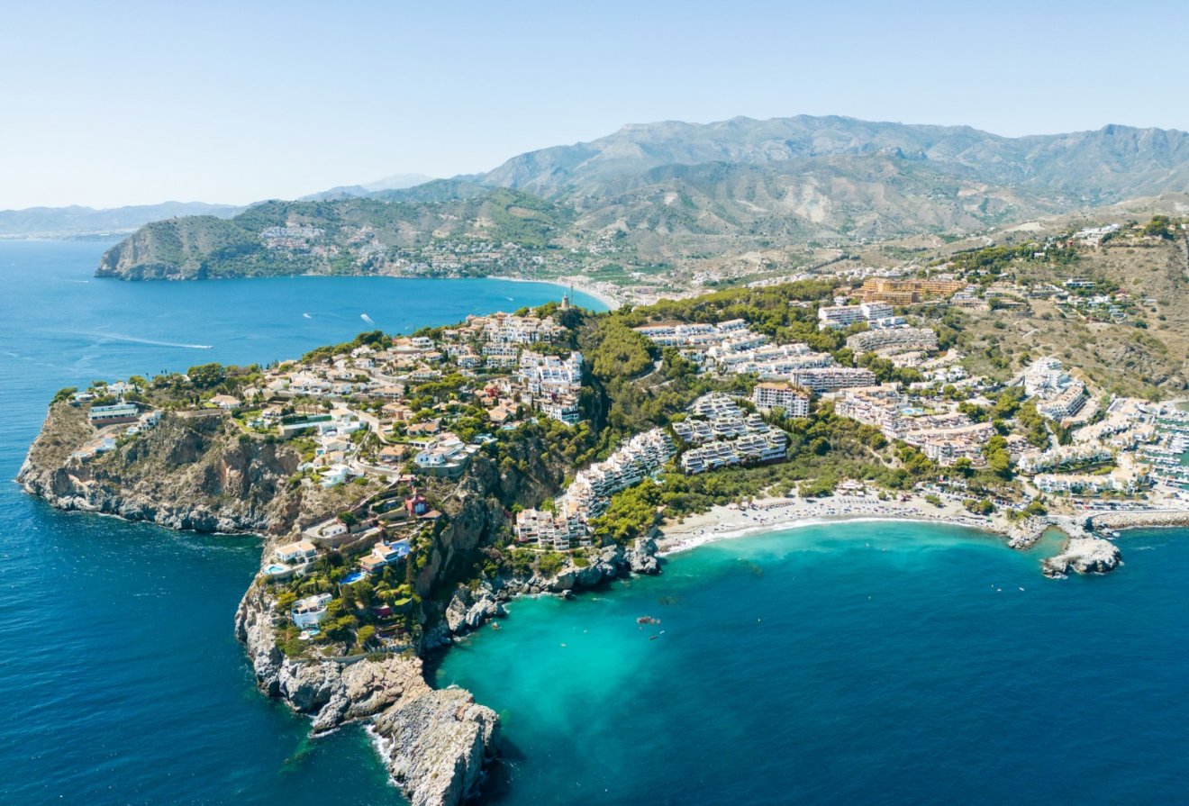 Nieuwbouw  - Villa -
Almuñécar