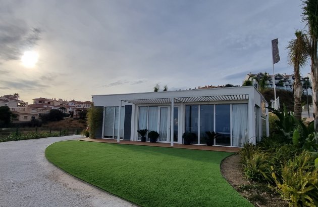 Nieuwbouw  - Villa -
La Cala de Mijas