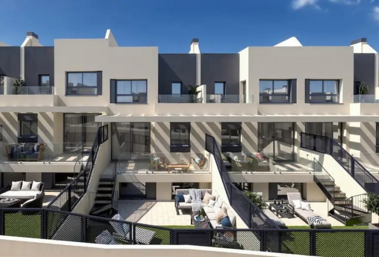 Nieuwbouw - Geschakelde woning -
Fuengirola