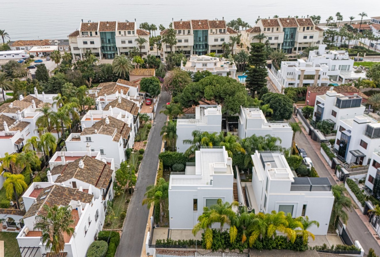 Nieuwbouw - Villa -
Marbella