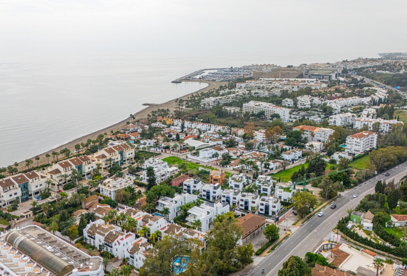 Nieuwbouw - Villa -
Marbella