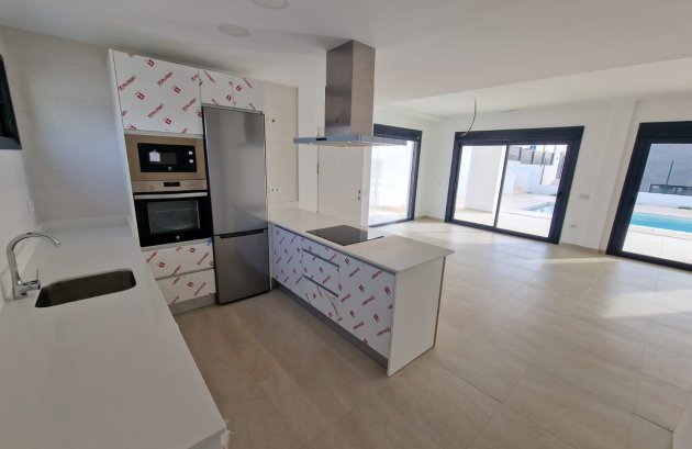 Nieuwbouw  - Villa -
Manilva