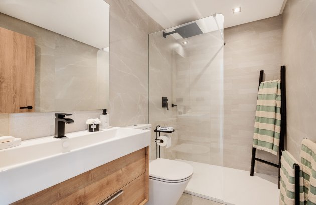 Nieuwbouw  - Geschakelde woning -
Cerros del Lago