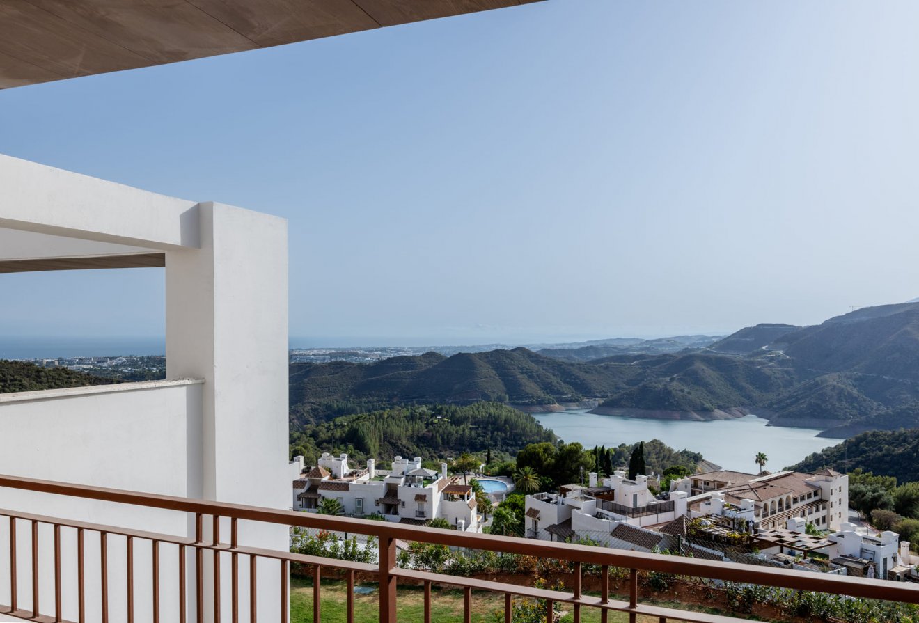 Nieuwbouw  - Geschakelde woning -
Cerros del Lago