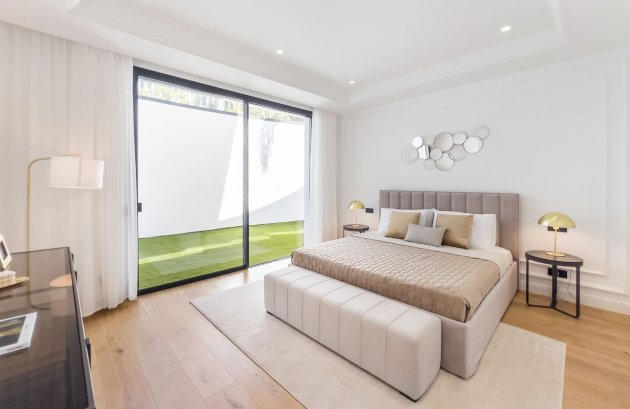 Nieuwbouw - Villa -
Marbella