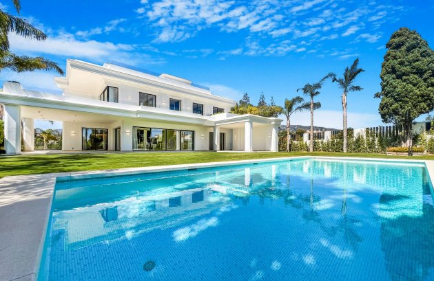 Nieuwbouw - Villa -
Marbella