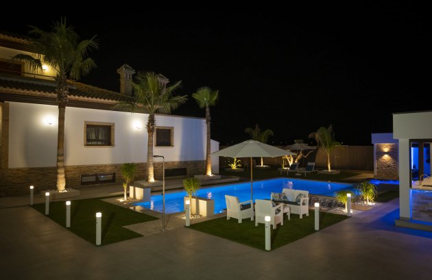 Nieuwbouw - Villa -
Jerónimo y Avileses