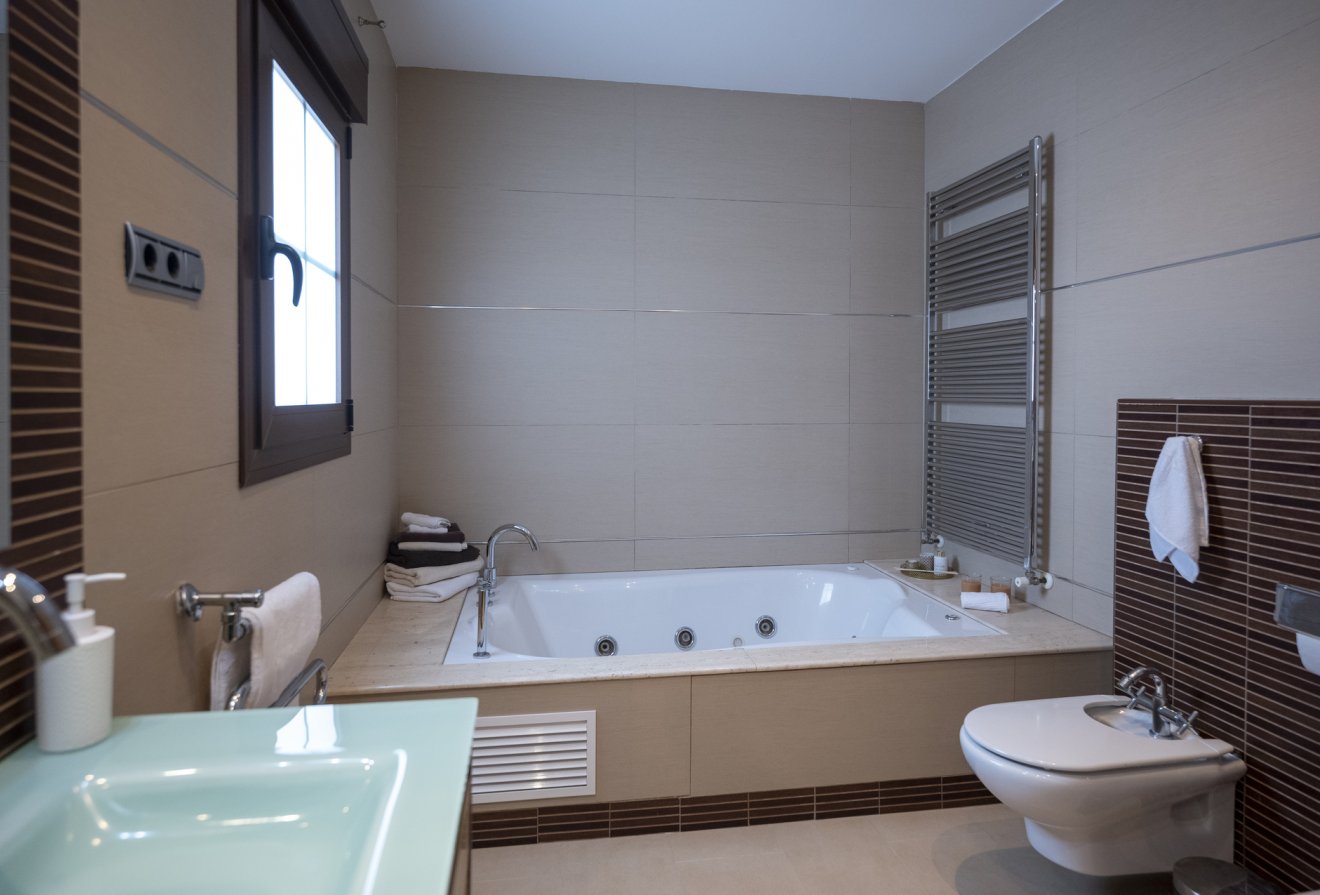 Nieuwbouw - Villa -
Jerónimo y Avileses