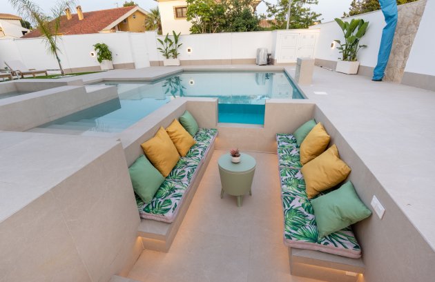 Nieuwbouw - Villa -
Orihuela Costa