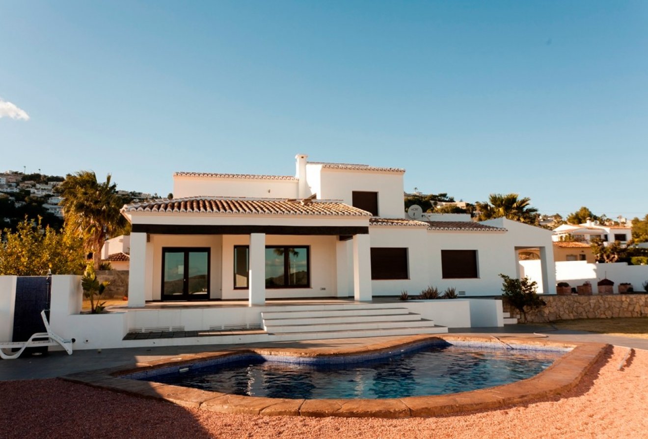 Herverkoop - Villa -
Moraira