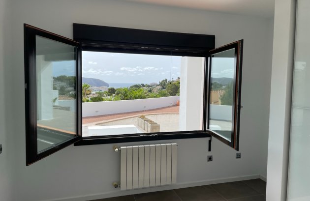 Herverkoop - Villa -
Moraira