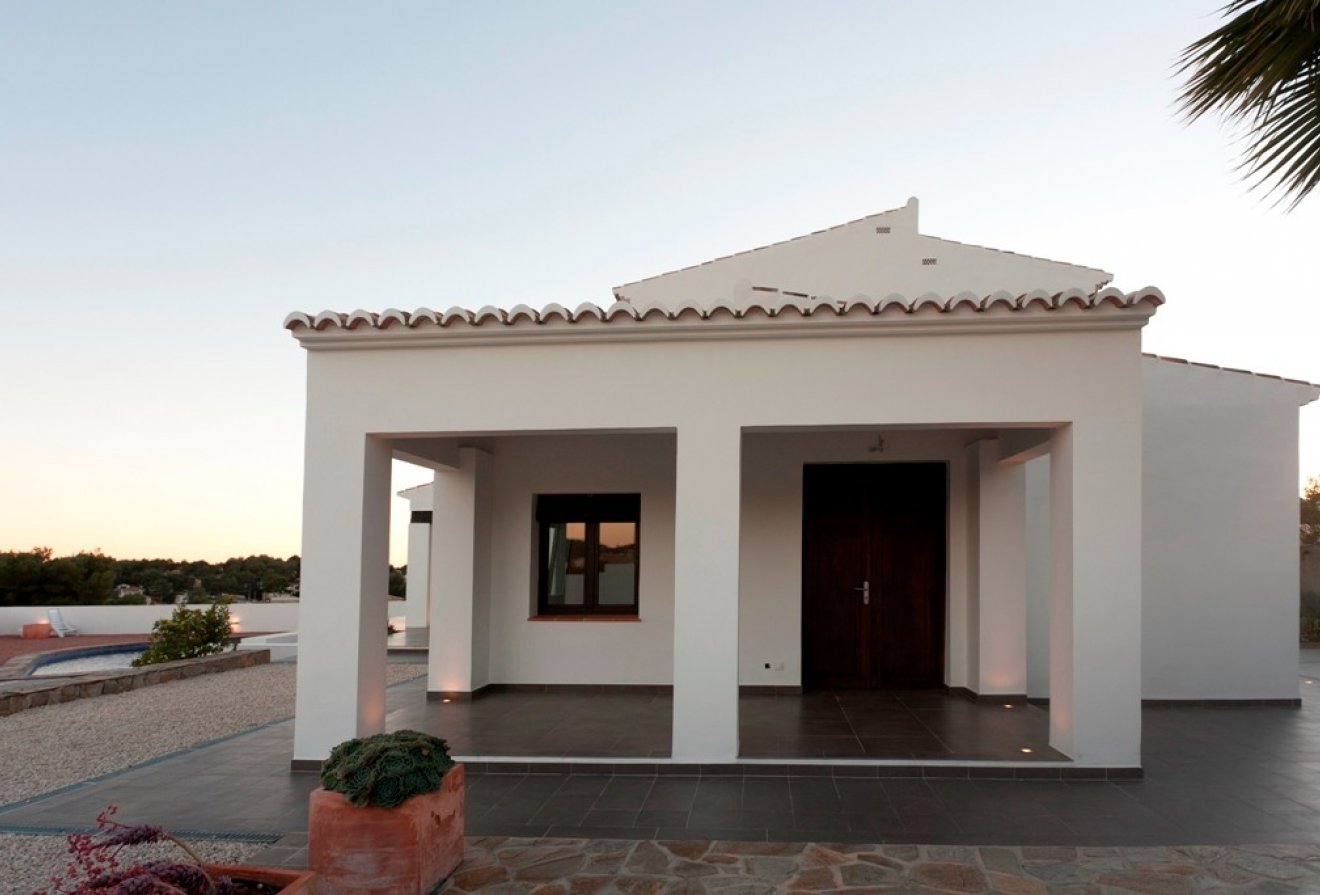 Herverkoop - Villa -
Moraira