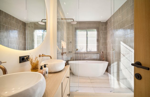 Nieuwbouw  - Villa -
Marbella