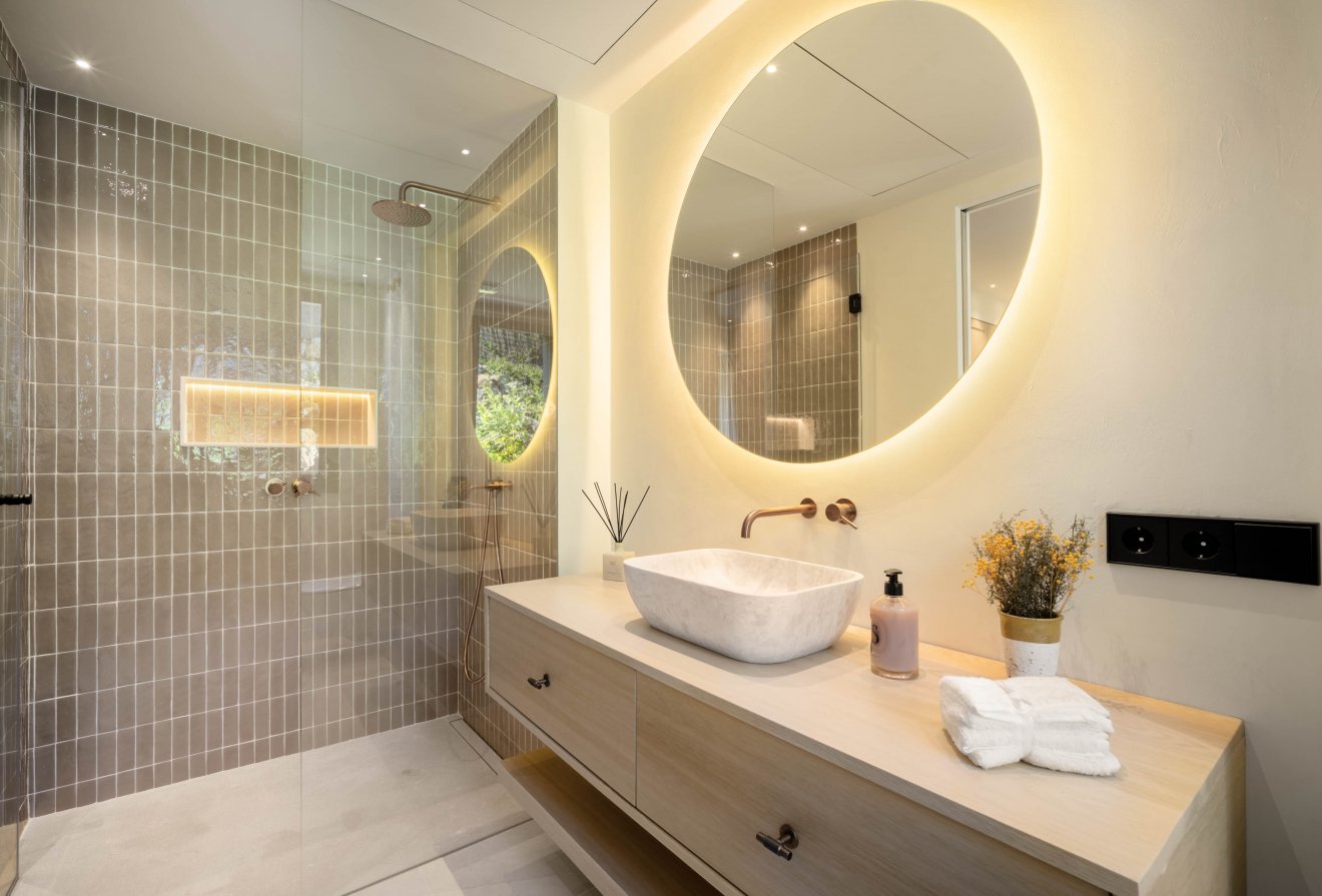 Nieuwbouw  - Villa -
Marbella