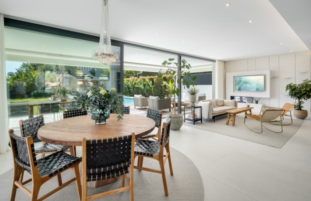 Nieuwbouw  - Villa -
Marbella