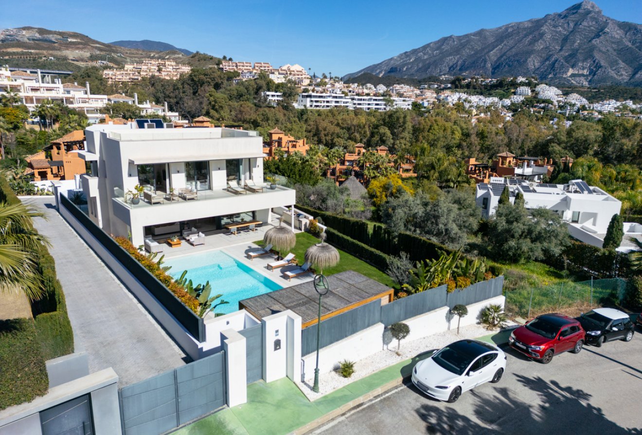 Nieuwbouw  - Villa -
Marbella