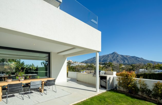 Nieuwbouw  - Villa -
Marbella