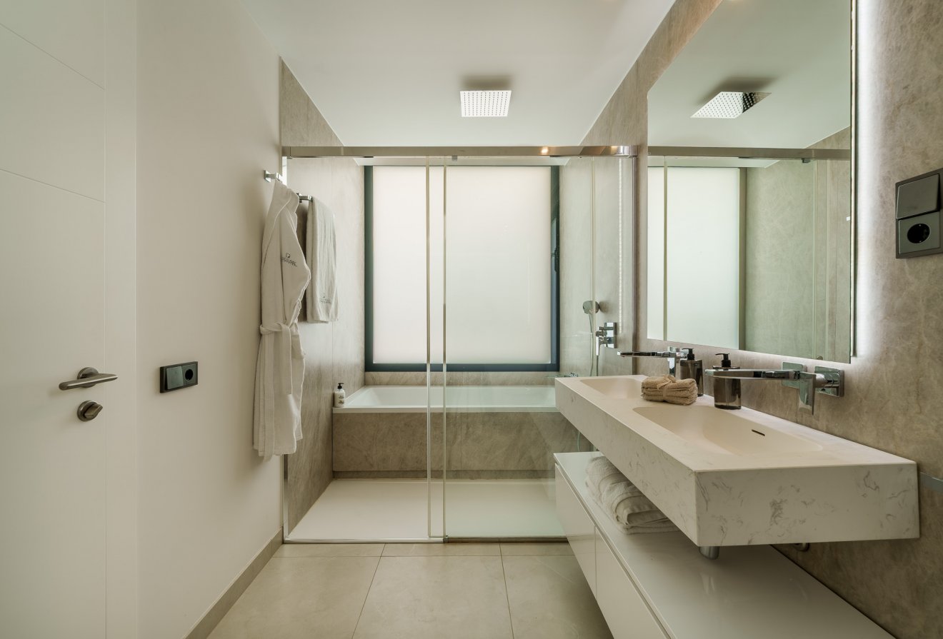 Nieuwbouw  - Villa -
Marbella