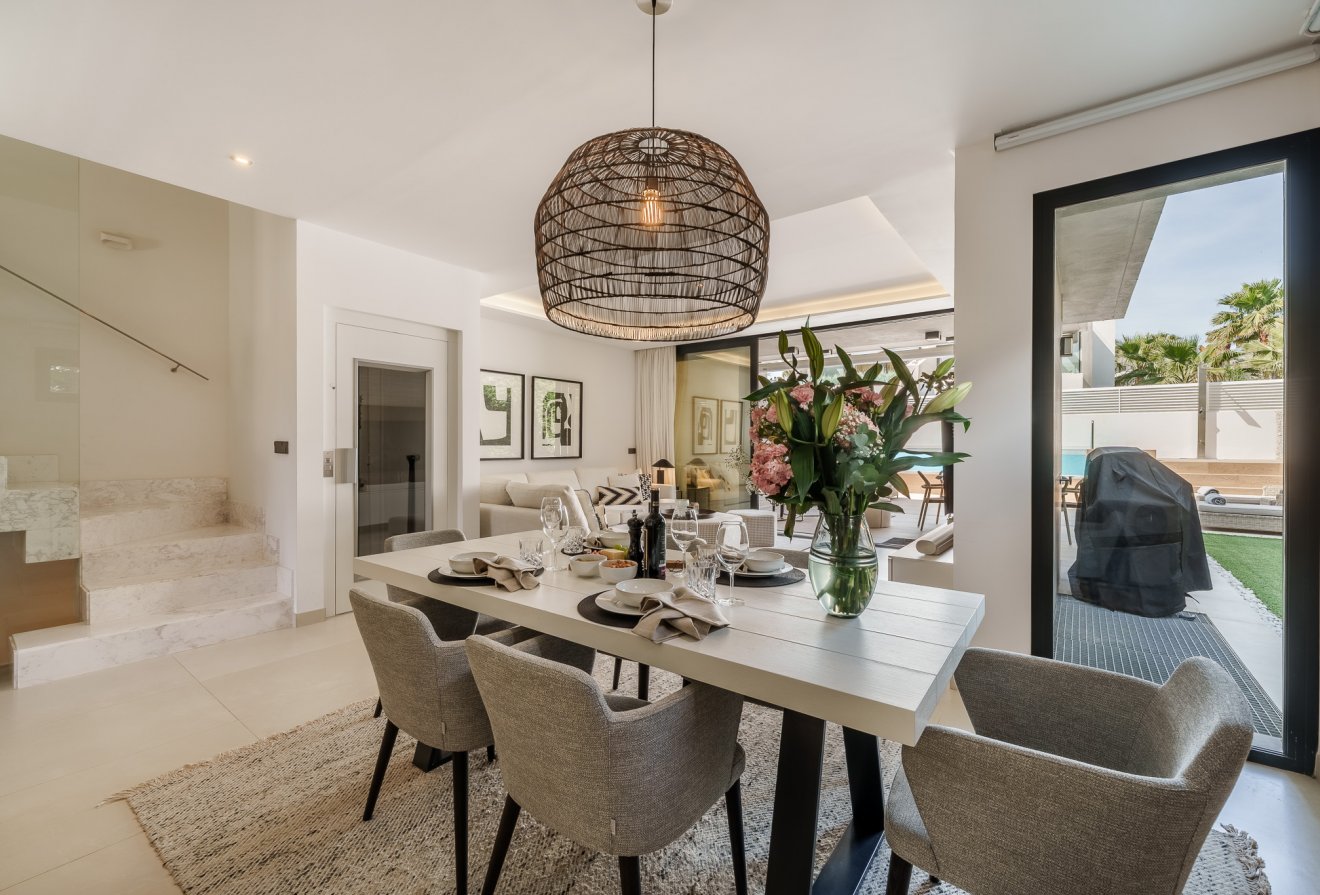 Nieuwbouw  - Villa -
Marbella