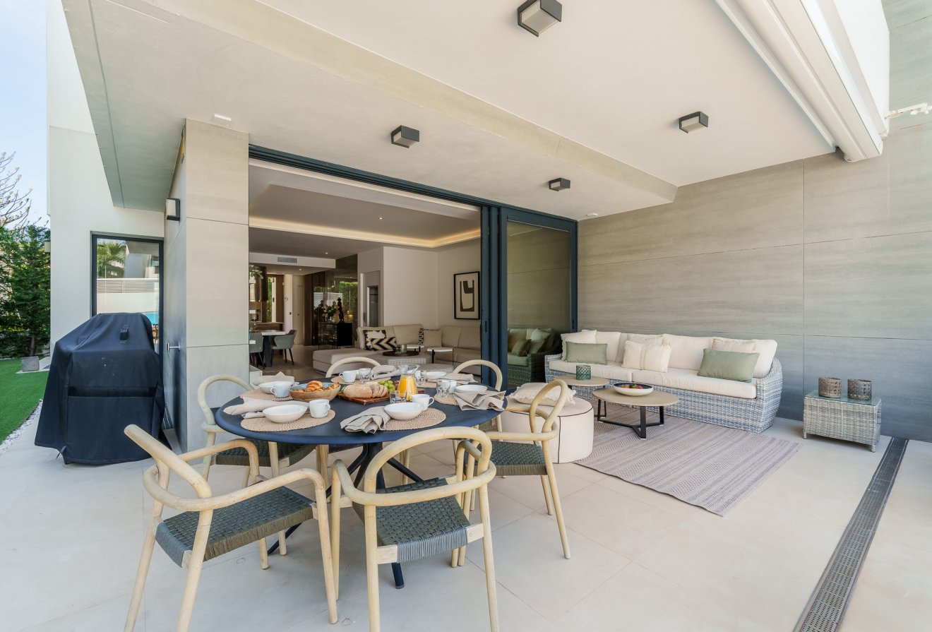 Nieuwbouw  - Villa -
Marbella