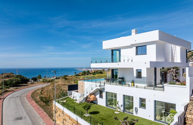 Nieuwbouw - Villa -
Benalmádena
