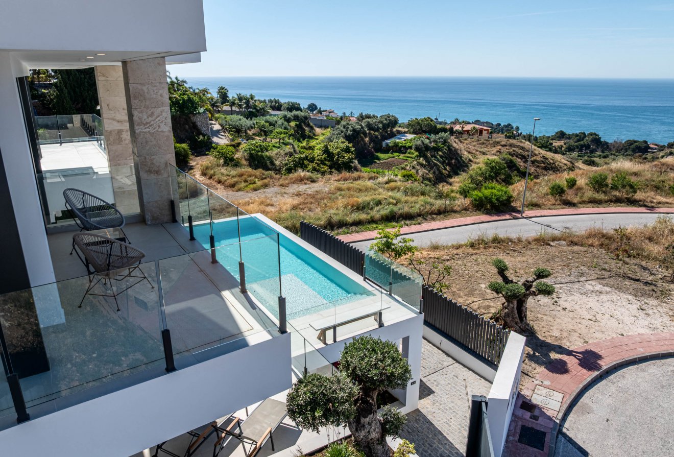 Nieuwbouw - Villa -
Benalmádena