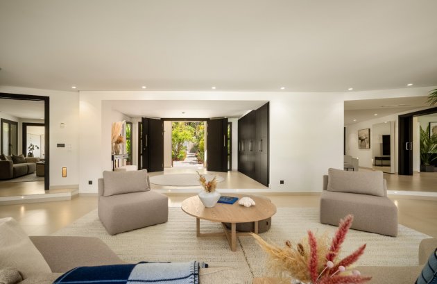 Nieuwbouw  - Villa -
Marbella