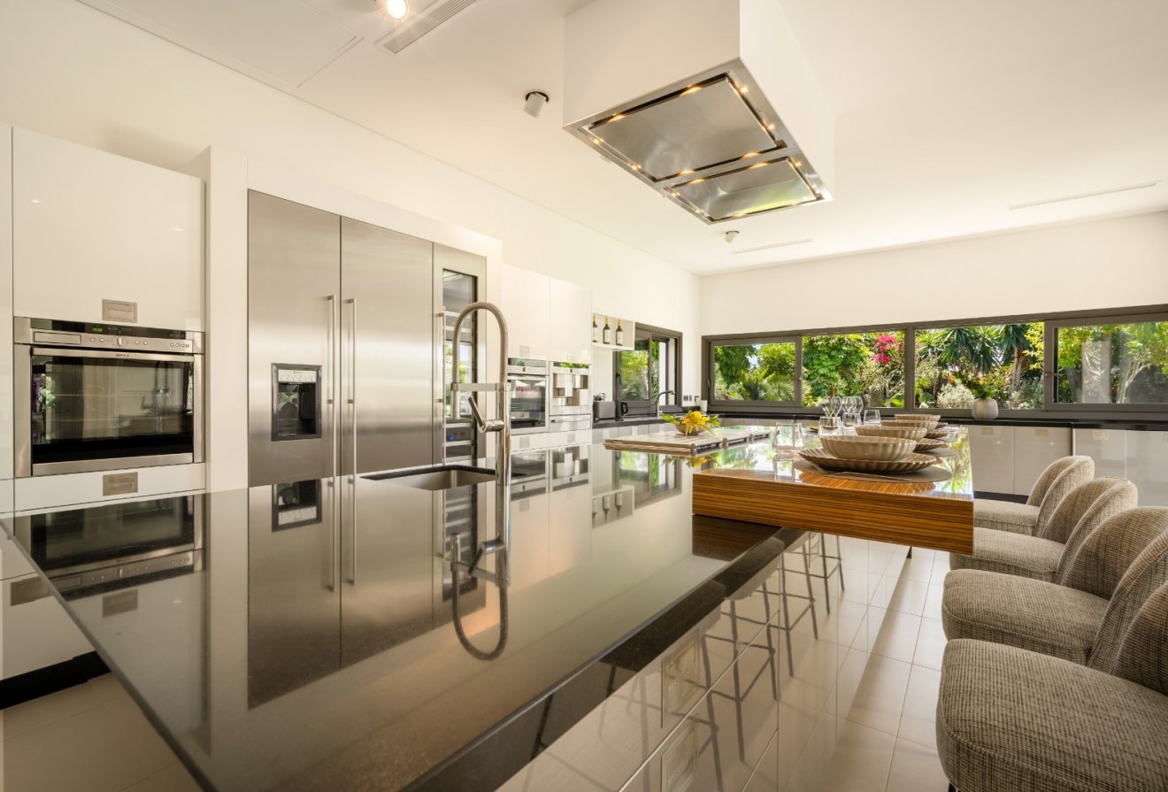 Nieuwbouw  - Villa -
Marbella