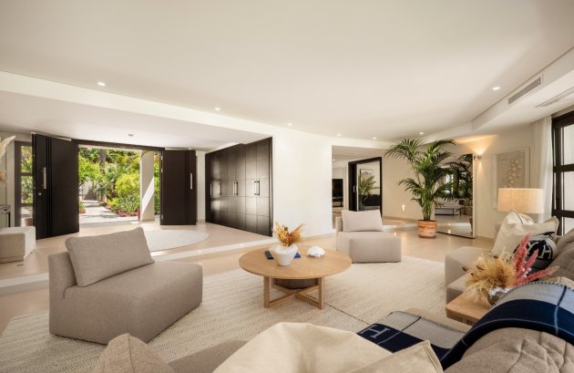 Nieuwbouw  - Villa -
Marbella